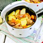 roast-meat-and-vegetables-in-white-pots-on-towel-p6mpvb9_tiny-1024x683-7169962